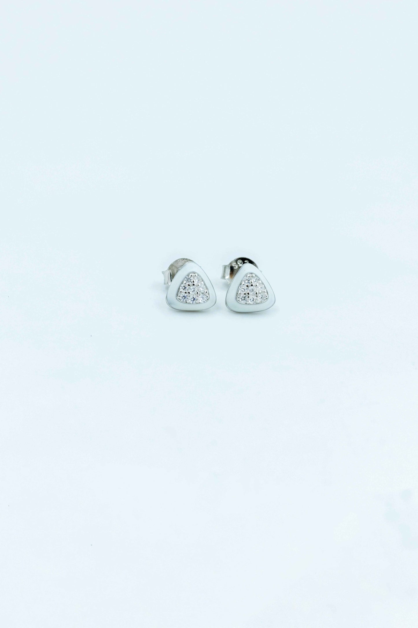 Modern Minimalist - Foremo
